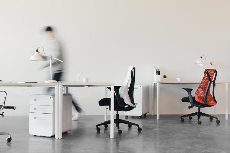 AuPhil-de-la-proprete-Nettoyage-bureaux-2-1-scaled